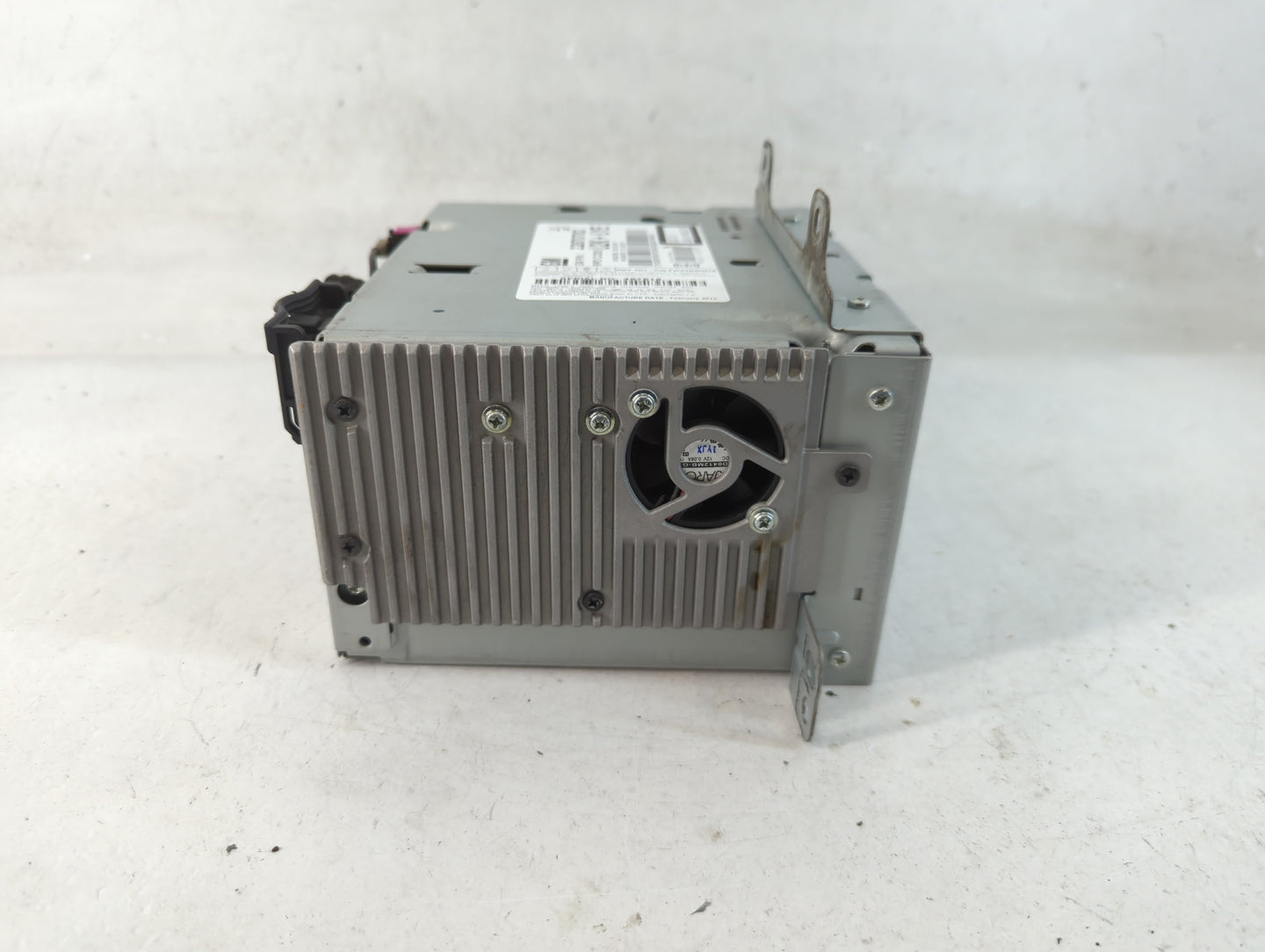 2011-2012 Chevrolet Cruze Radio AM FM Cd Player Receiver Replacement P/N:22870782 Fits Fits 2010 2011 2012 OEM Used Auto Par