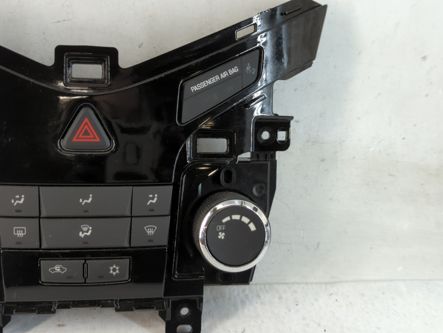 2011-2012 Chevrolet Cruze Climate Control Module Temperature AC/Heater Replacement P/N:95017054 Fits Fits 2011 2012 OEM Used