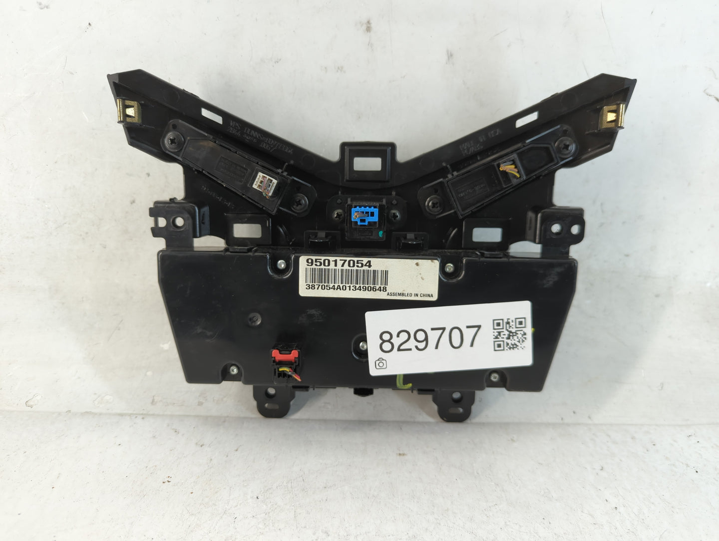 2011-2012 Chevrolet Cruze Climate Control Module Temperature AC/Heater Replacement P/N:95017054 Fits Fits 2011 2012 OEM Used