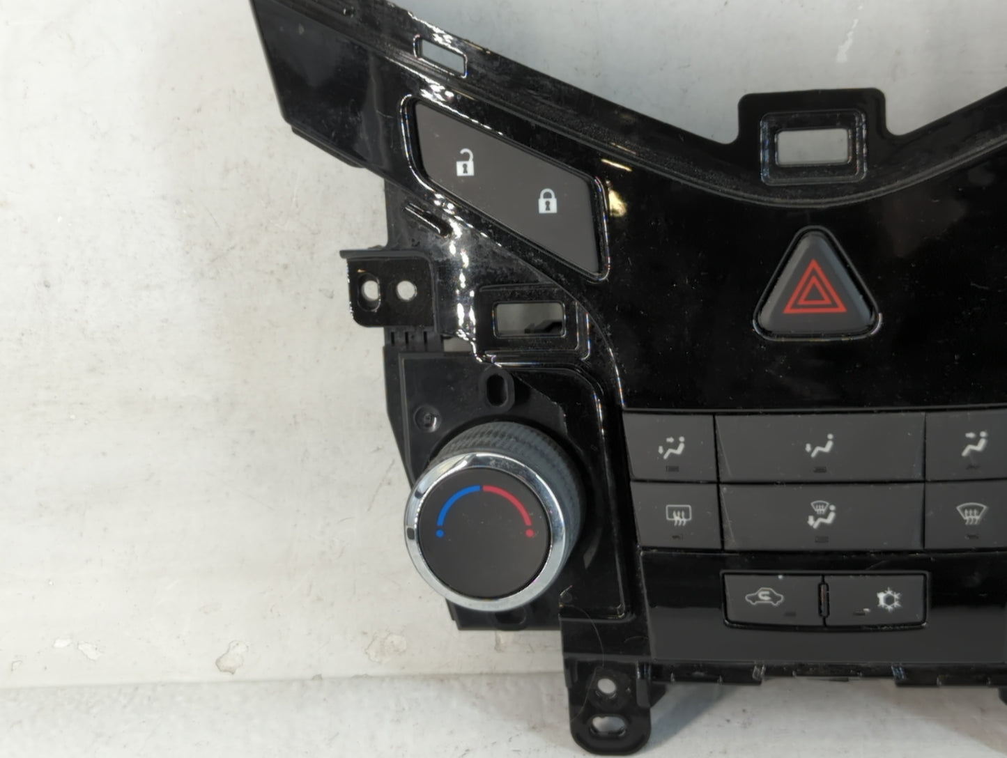 2011-2012 Chevrolet Cruze Climate Control Module Temperature AC/Heater Replacement P/N:95017054 Fits Fits 2011 2012 OEM Used