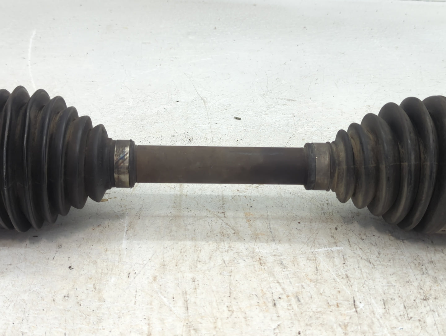 2011-2016 Chevrolet Cruze Axle Shaft Front Driver Cv C/v - Oemusedautoparts1.com