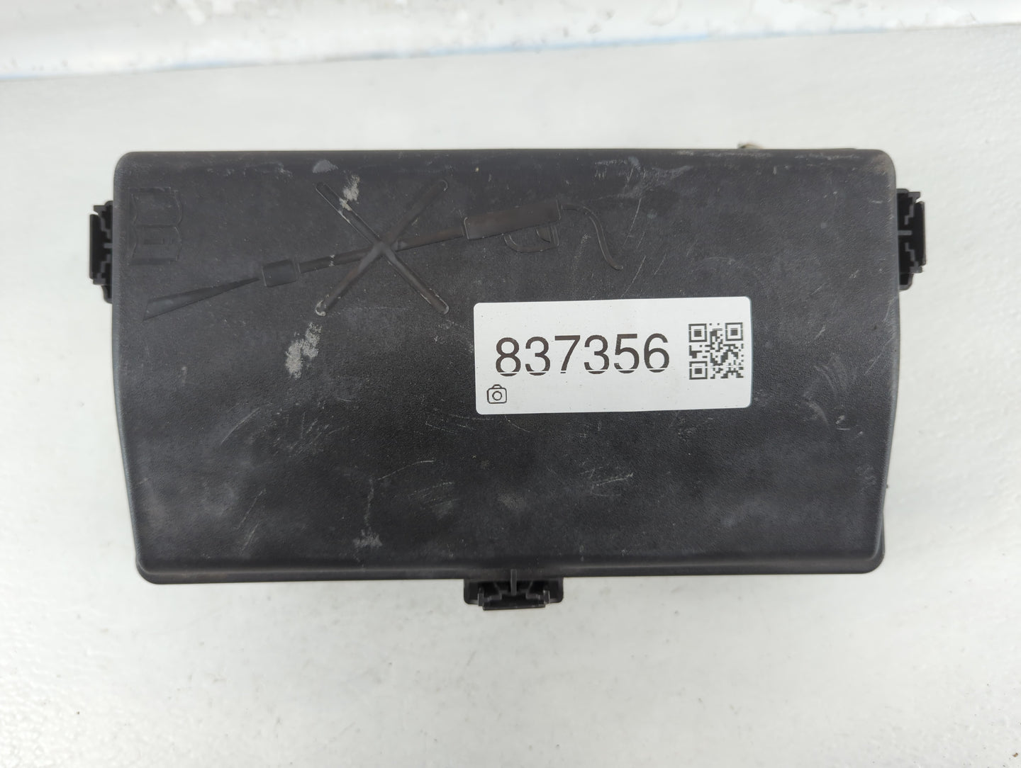 2011-2014 Chevrolet Cruze Fusebox Fuse Box Panel Relay Module P/N:96982033_06 Fits Fits 2011 2012 2013 2014 OEM Used Auto Pa