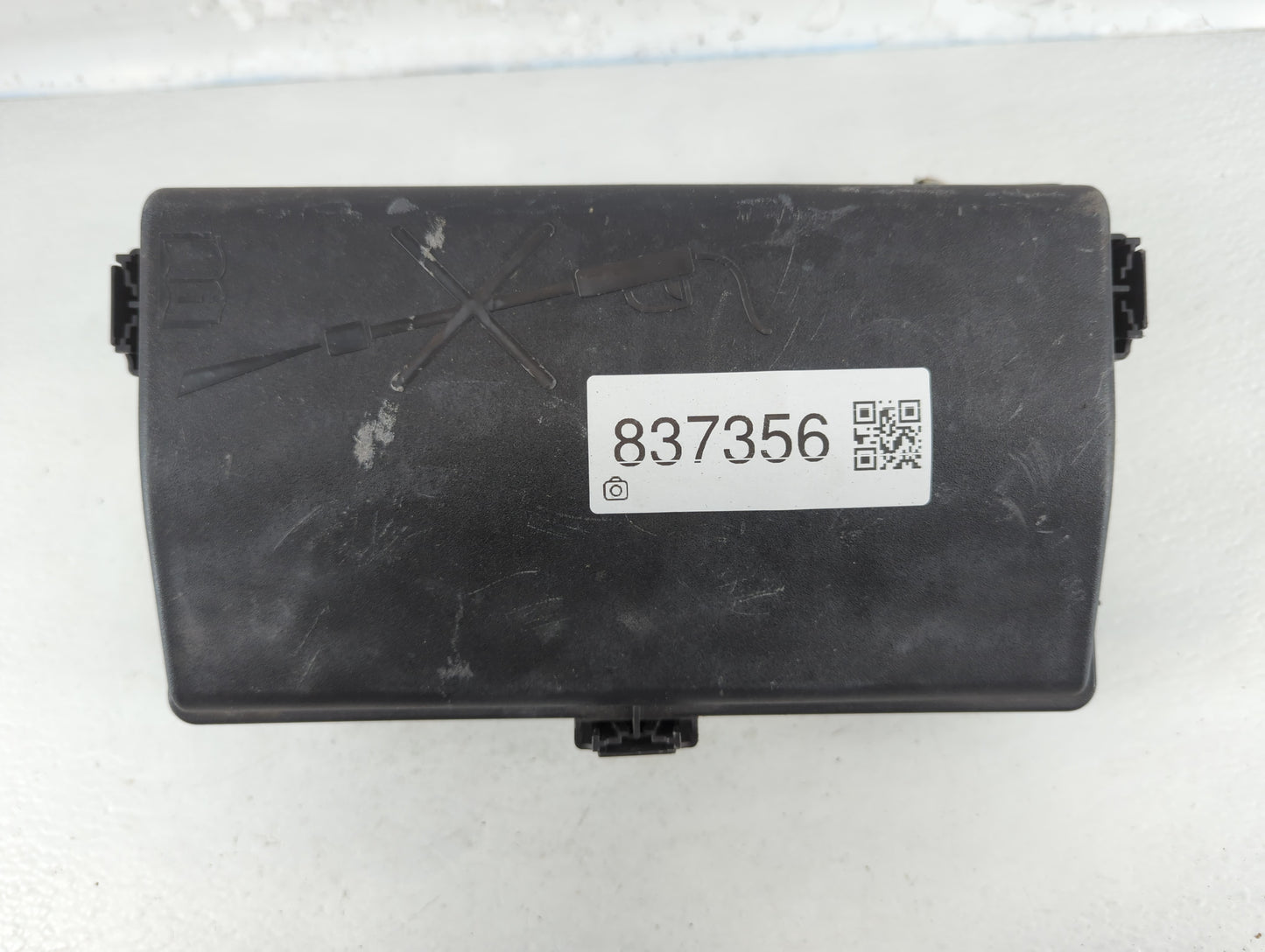 2011-2014 Chevrolet Cruze Fusebox Fuse Box Panel Relay Module P/N:96982033_06 Fits Fits 2011 2012 2013 2014 OEM Used Auto Pa