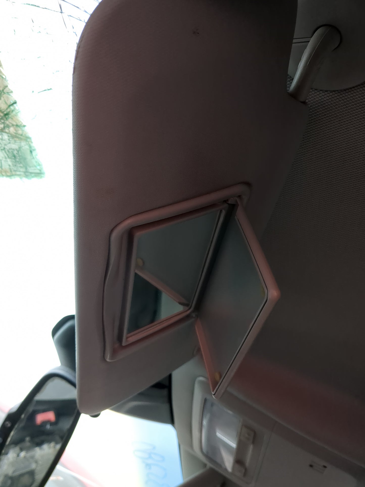 2011-2016 Chevrolet Cruze Sun Visor Shade Replacement Driver Left Mirror Fits Fits 2011 2012 2013 2014 2015 2016 OEM Used Au