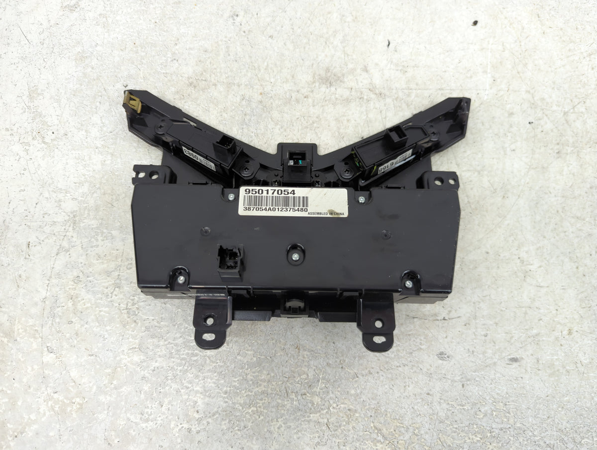 2011-2012 Chevrolet Cruze Climate Control Module Temperature AC/Heater Replacement P/N:95017054 Fits Fits 2011 2012 OEM Used