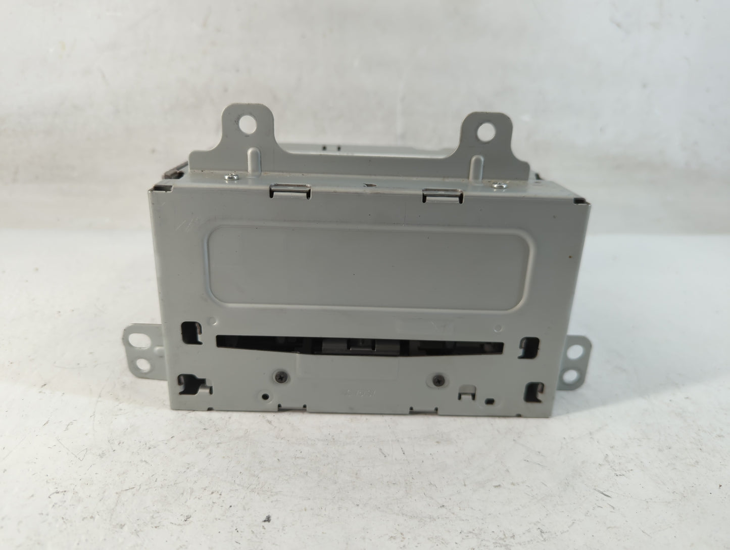 2012 Chevrolet Cruze Radio AM FM Cd Player Receiver Replacement P/N:22815634 Fits OEM Used Auto Parts - Oemusedautoparts1.co