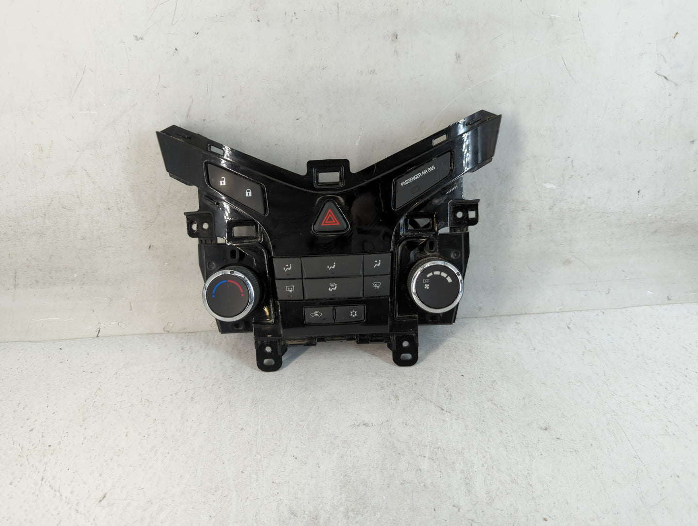 2011-2012 Chevrolet Cruze Climate Control Module Temperature AC/Heater Replacement P/N:95017054 Fits Fits 2011 2012 OEM Used