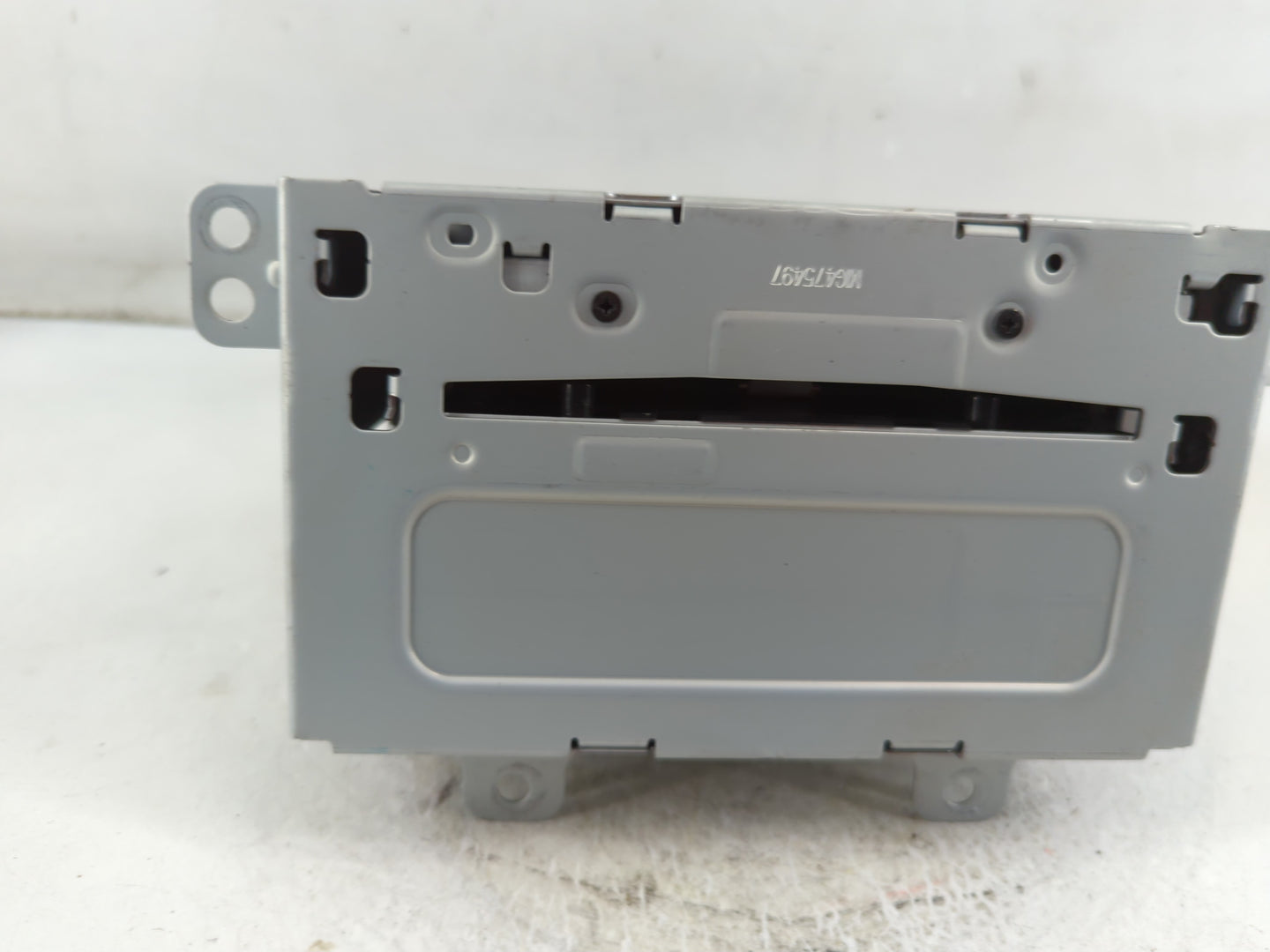2011-2012 Chevrolet Cruze Radio AM FM Cd Player Receiver Replacement P/N:22870782 Fits Fits 2010 2011 2012 OEM Used Auto Par
