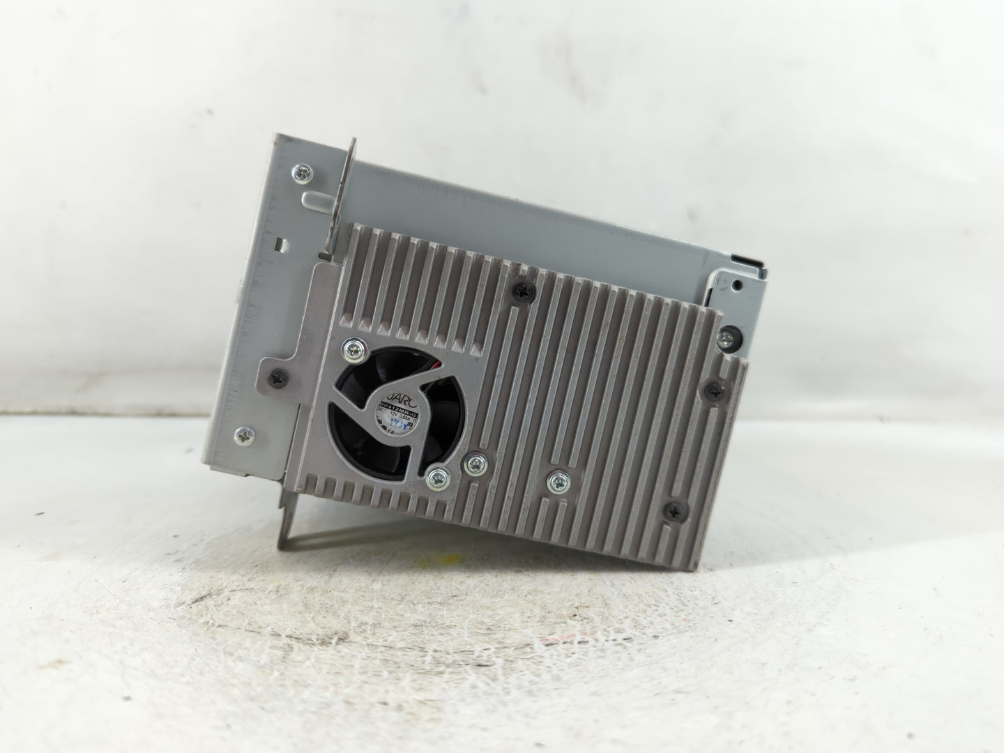 2011-2012 Chevrolet Cruze Radio AM FM Cd Player Receiver Replacement P/N:22870782 Fits Fits 2010 2011 2012 OEM Used Auto Par