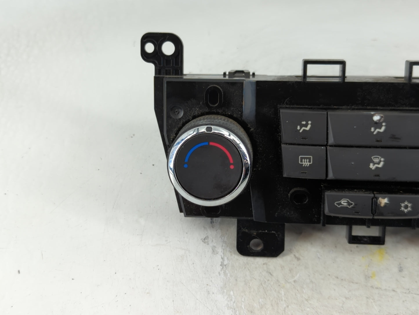 2011-2012 Chevrolet Cruze Climate Control Module Temperature AC/Heater Replacement P/N:95017054 Fits Fits 2011 2012 OEM Used