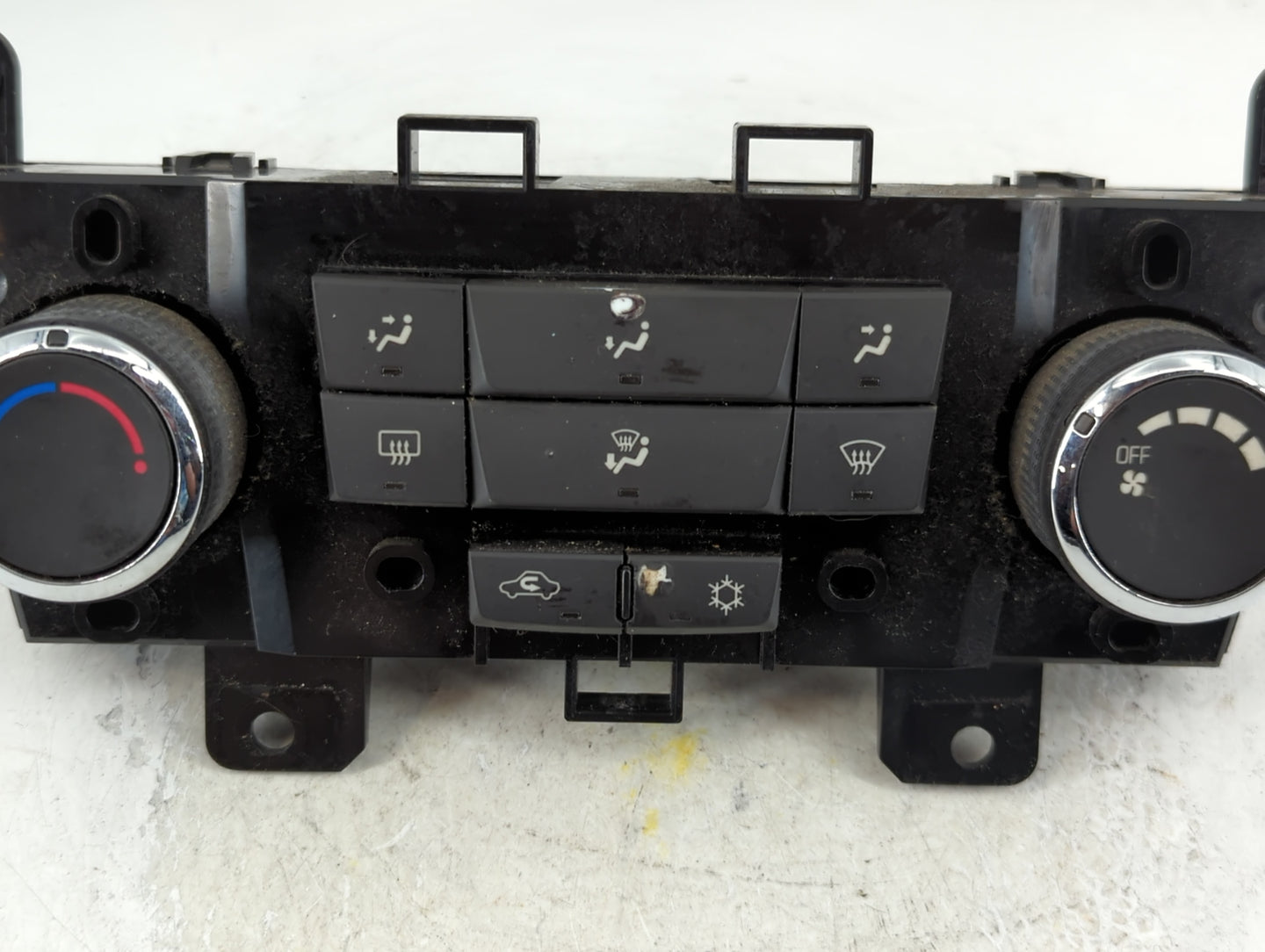 2011-2012 Chevrolet Cruze Climate Control Module Temperature AC/Heater Replacement P/N:95017054 Fits Fits 2011 2012 OEM Used