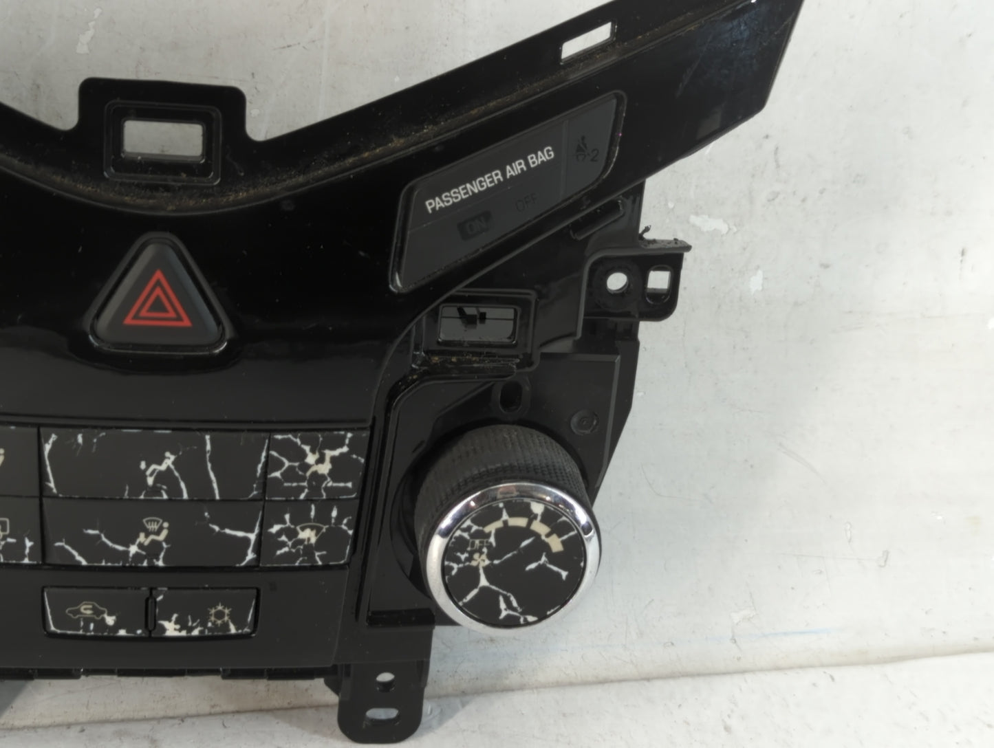 2011-2012 Chevrolet Cruze Climate Control Module Temperature AC/Heater Replacement P/N:95017054 Fits Fits 2011 2012 OEM Used