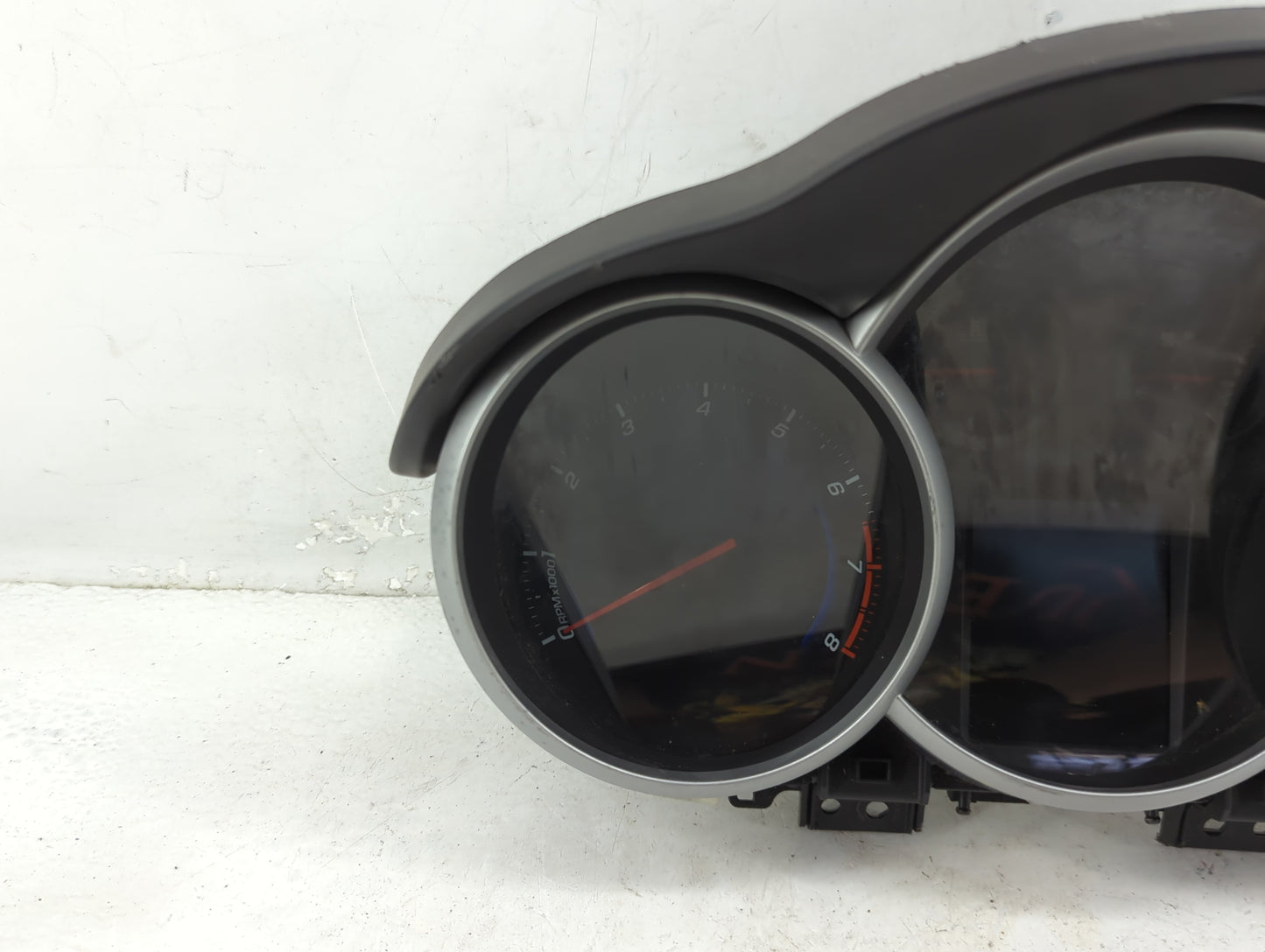 2012 Chevrolet Cruze Instrument Cluster Speedometer Gauges P/N:95216802 Miles:169K Fits OEM Used Auto Parts - Oemusedautopar