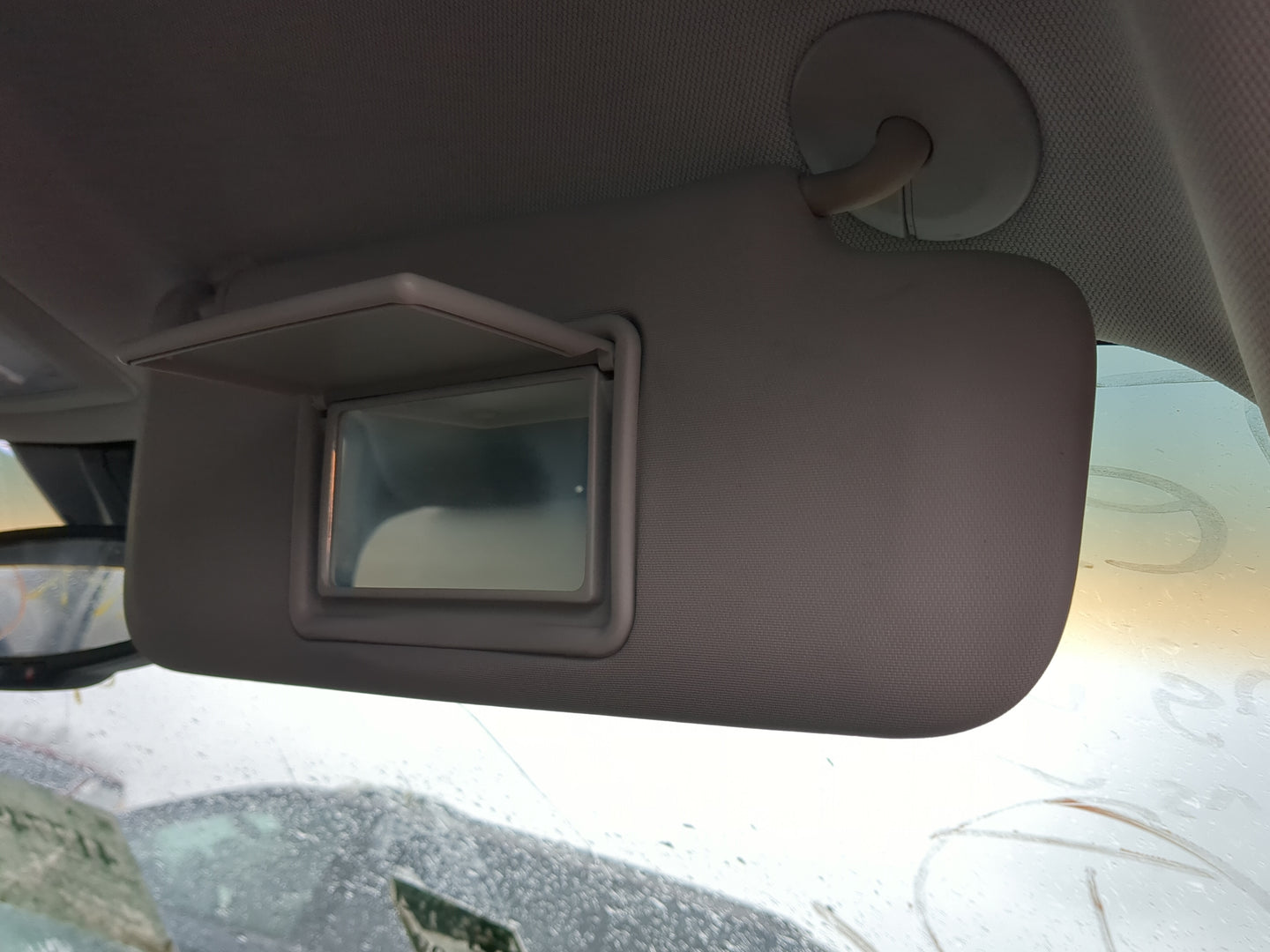 2011-2016 Chevrolet Cruze Sun Visor Shade Replacement Passenger Right Mirror Fits Fits 2011 2012 2013 2014 2015 2016 OEM Use