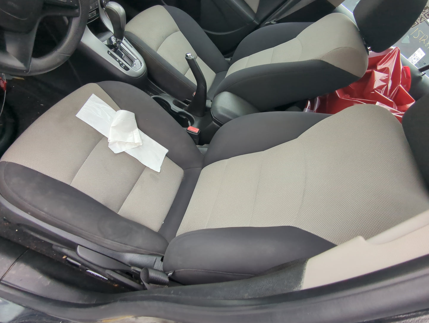 2012-2016 Chevrolet Cruze Driver Front Seat Oem Greige - Oemusedautoparts1.com