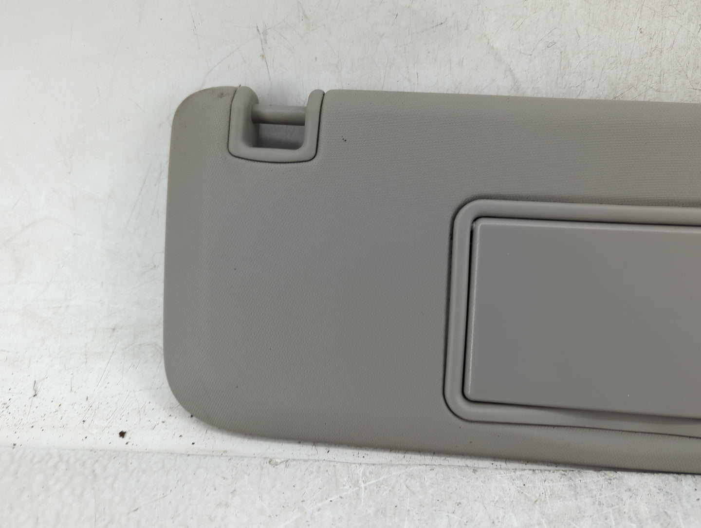 2011-2016 Chevrolet Cruze Sun Visor Shade Replacement Passenger Right Mirror Fits Fits 2011 2012 2013 2014 2015 2016 OEM Use