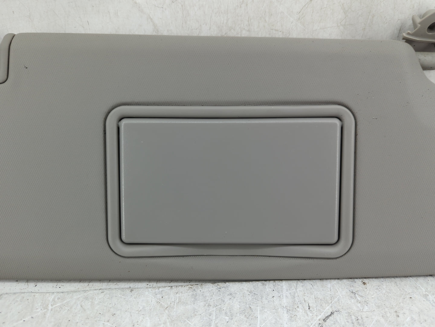 2011-2016 Chevrolet Cruze Sun Visor Shade Replacement Passenger Right Mirror Fits Fits 2011 2012 2013 2014 2015 2016 OEM Use