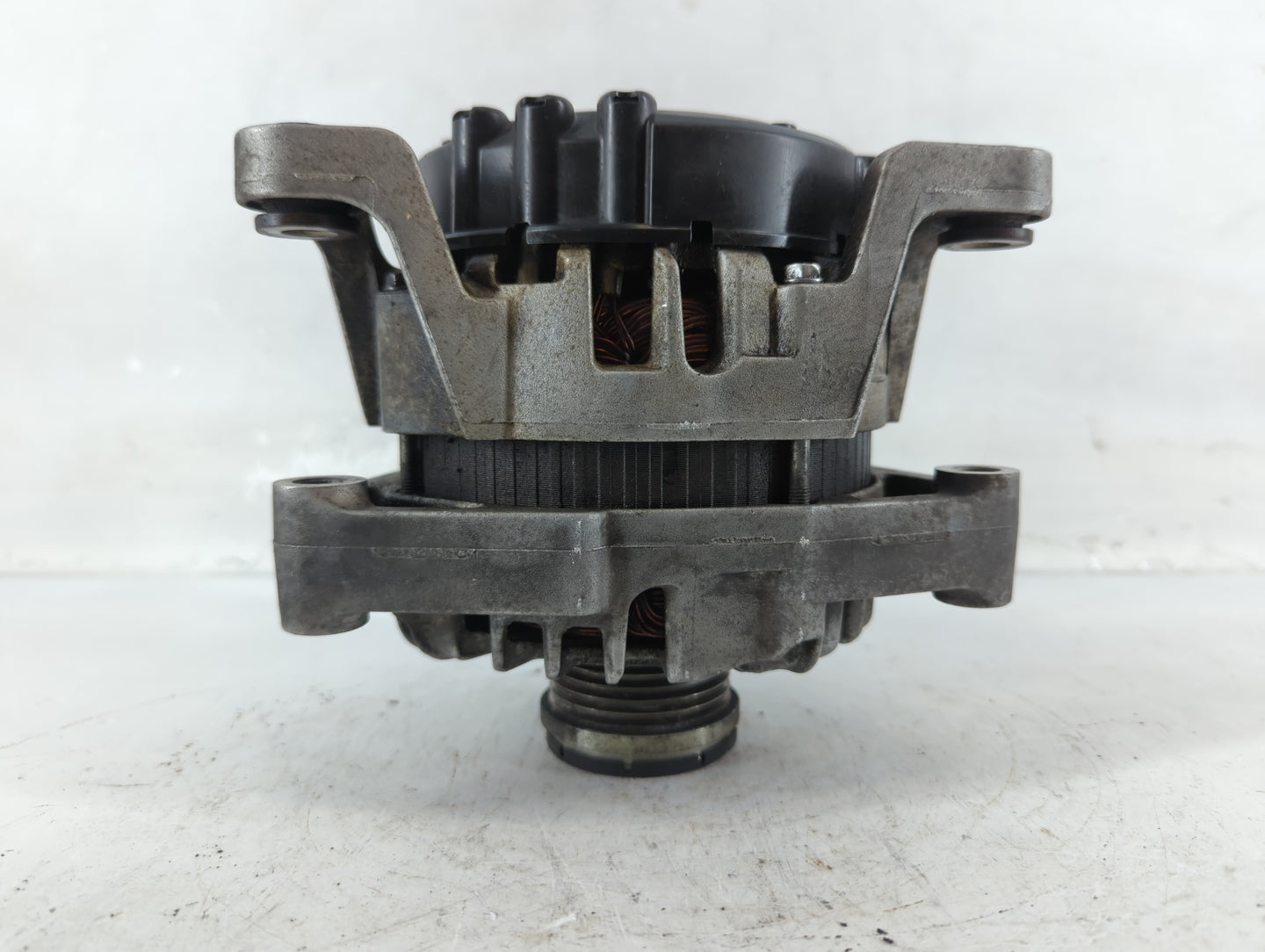 2011-2016 Chevrolet Cruze Alternator Replacement Generator Charging Assembly Engine OEM P/N:13581891 Fits OEM Used Auto Part