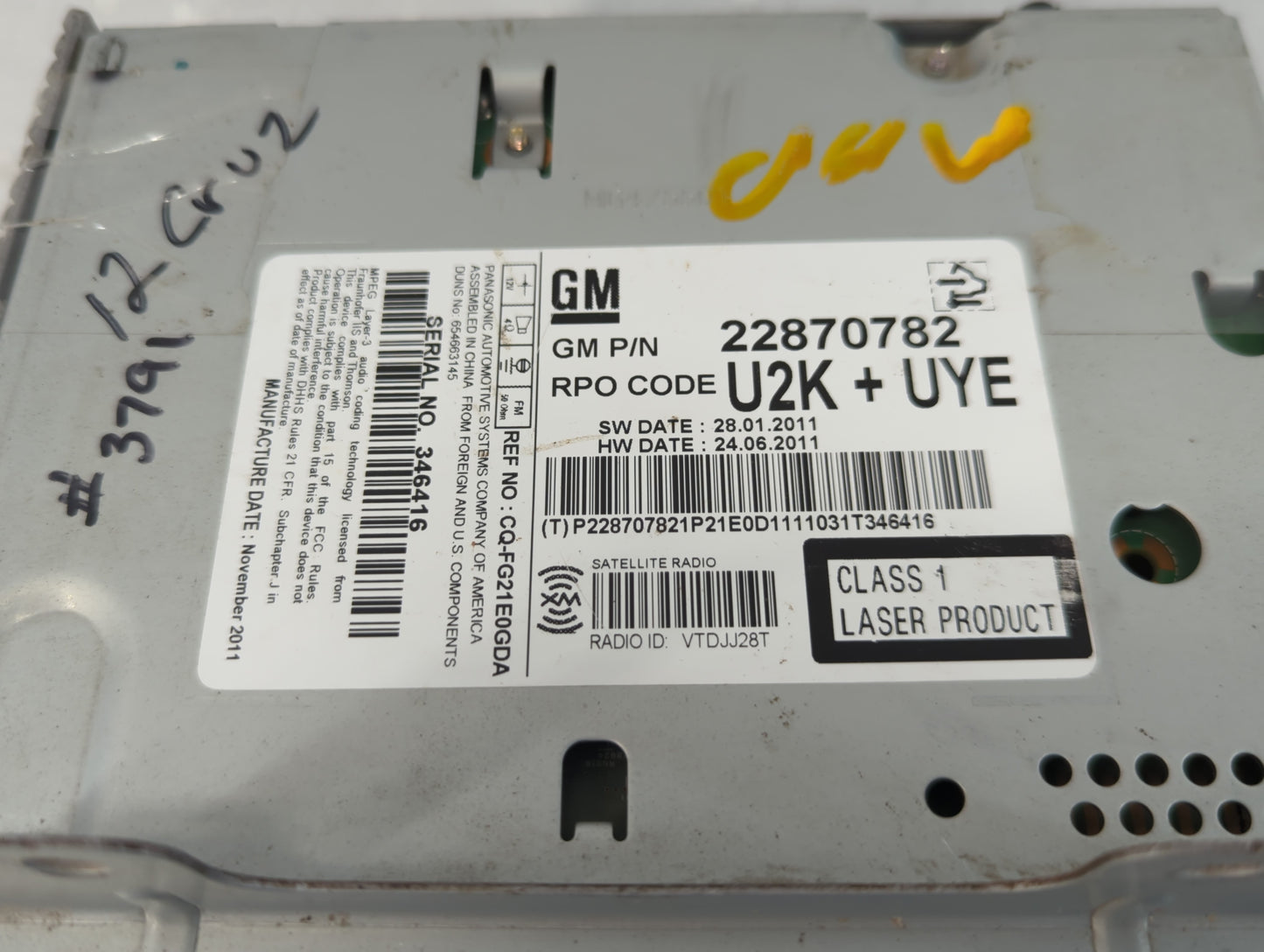 2011-2012 Chevrolet Cruze Radio AM FM Cd Player Receiver Replacement P/N:22870782 Fits Fits 2010 2011 2012 OEM Used Auto Par