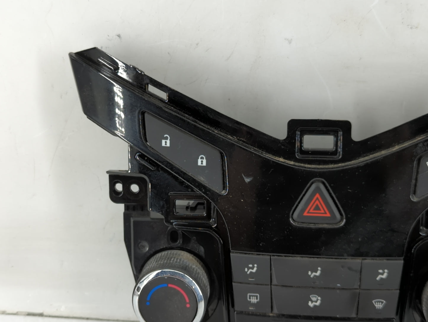 2011-2012 Chevrolet Cruze Climate Control Module Temperature AC/Heater Replacement P/N:95017054 Fits Fits 2011 2012 OEM Used