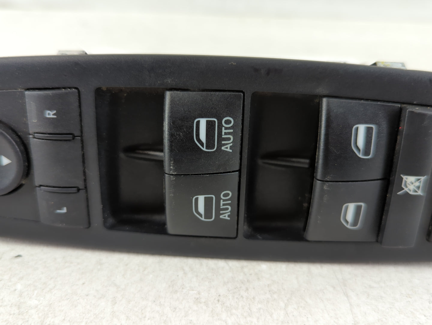 2012-2017 Chevrolet Equinox Master Power Window Switch Replacement Driver Side Left P/N:68262253AC Fits OEM Used Auto Parts 