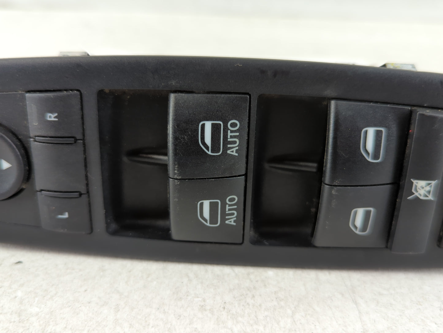 2012-2017 Chevrolet Equinox Master Power Window Switch Replacement Driver Side Left P/N:68262253AC Fits OEM Used Auto Parts 