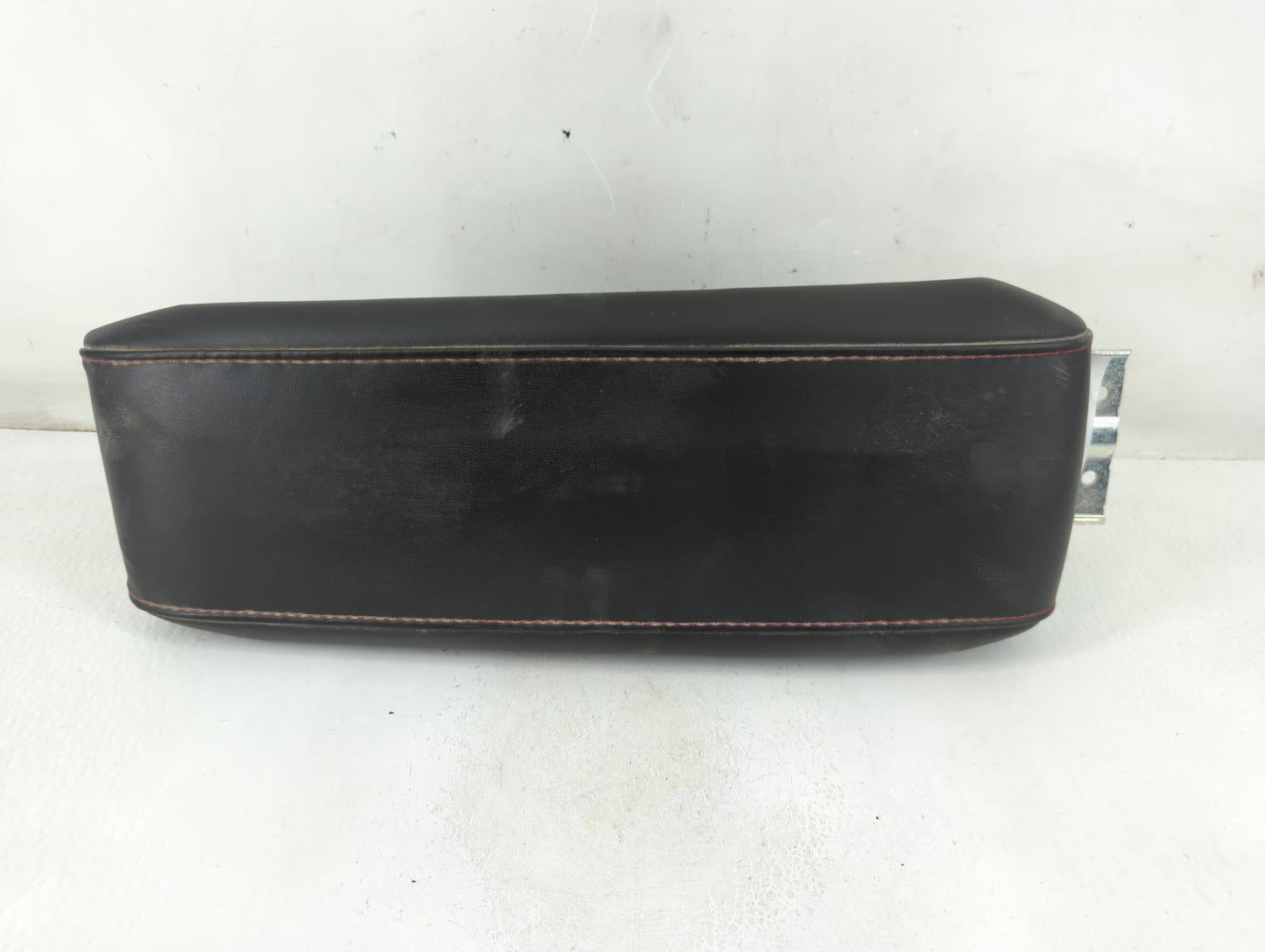 2012-2013 Chevrolet Equinox Center Console Armrest Cover Lid P/N:124 12 1 Fits Fits 2012 2013 OEM Used Auto Parts - Oemuseda