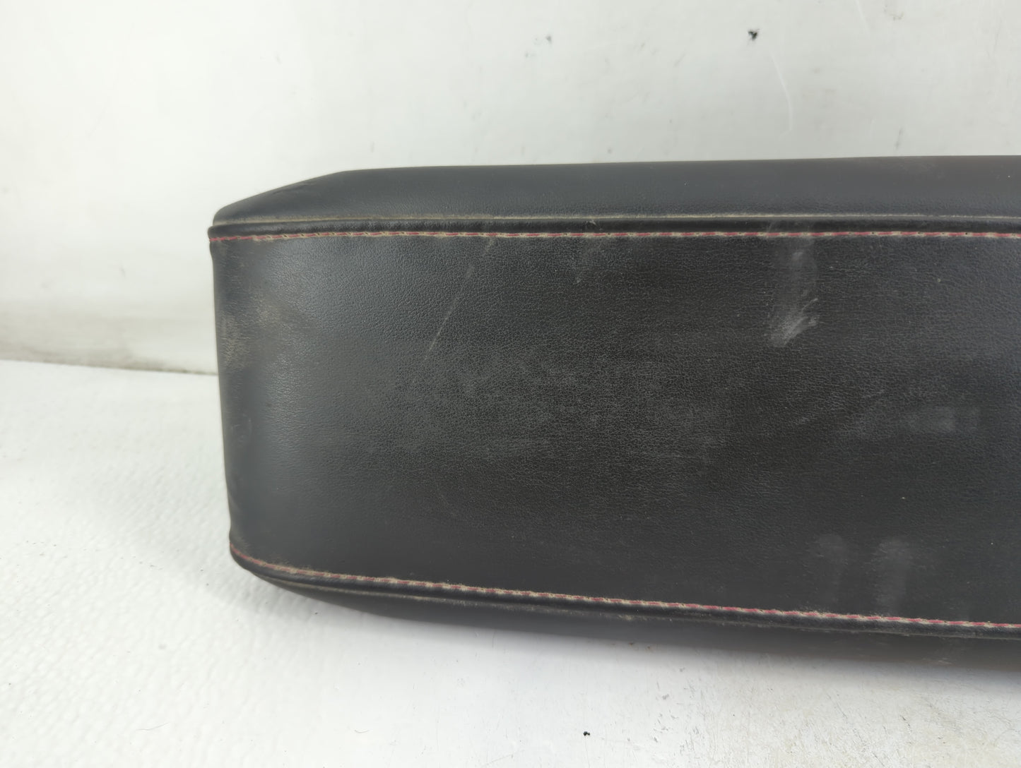 2012-2013 Chevrolet Equinox Center Console Armrest Cover Lid P/N:124 12 1 Fits Fits 2012 2013 OEM Used Auto Parts - Oemuseda