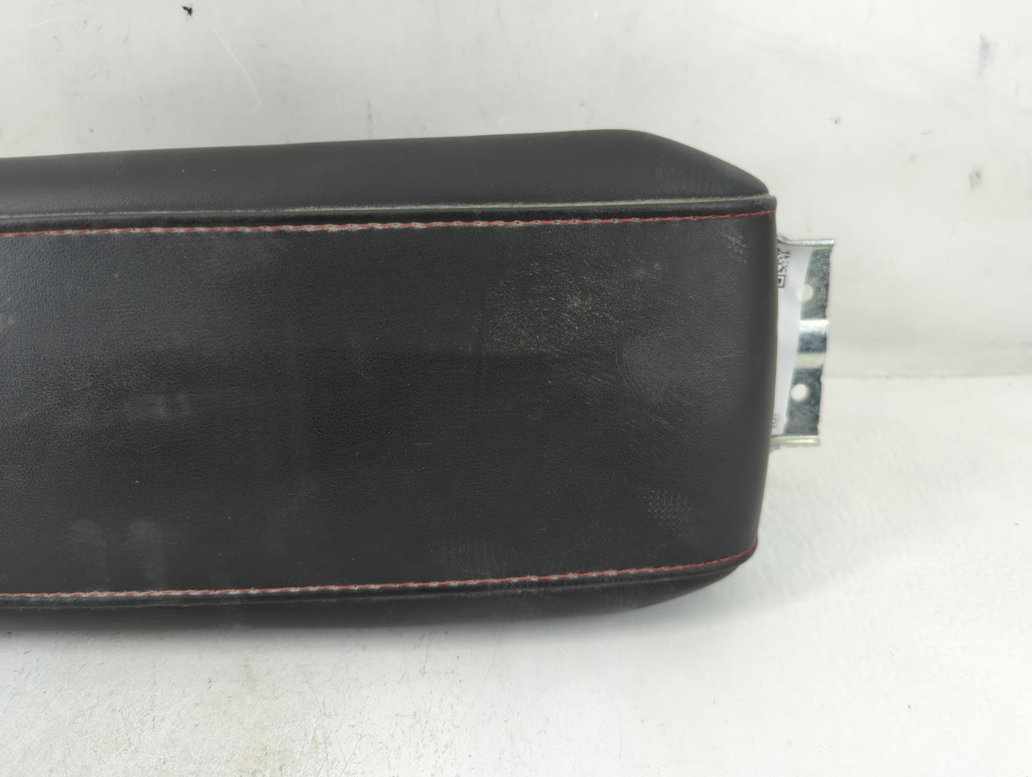 2012-2013 Chevrolet Equinox Center Console Armrest Cover Lid P/N:124 12 1 Fits Fits 2012 2013 OEM Used Auto Parts - Oemuseda