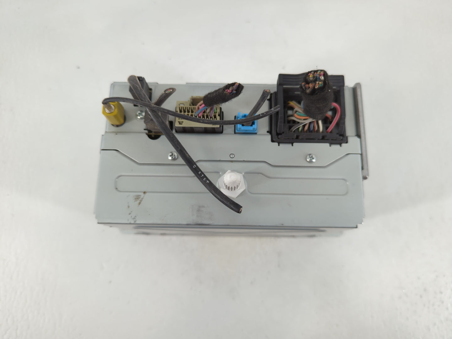 2012 Chevrolet Equinox Radio AM FM Cd Player Receiver Replacement P/N:22869279 Fits OEM Used Auto Parts - Oemusedautoparts1.