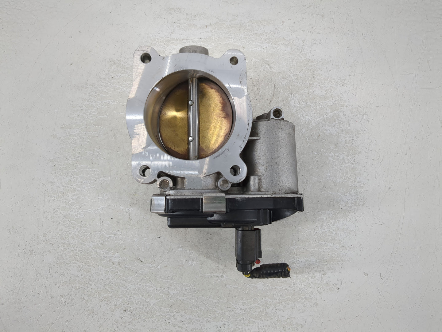 2012-2015 Chevrolet Equinox Throttle Body P/N:12632101CA Fits Fits 2012 2013 2014 2015 OEM Used Auto Parts - Oemusedautopart