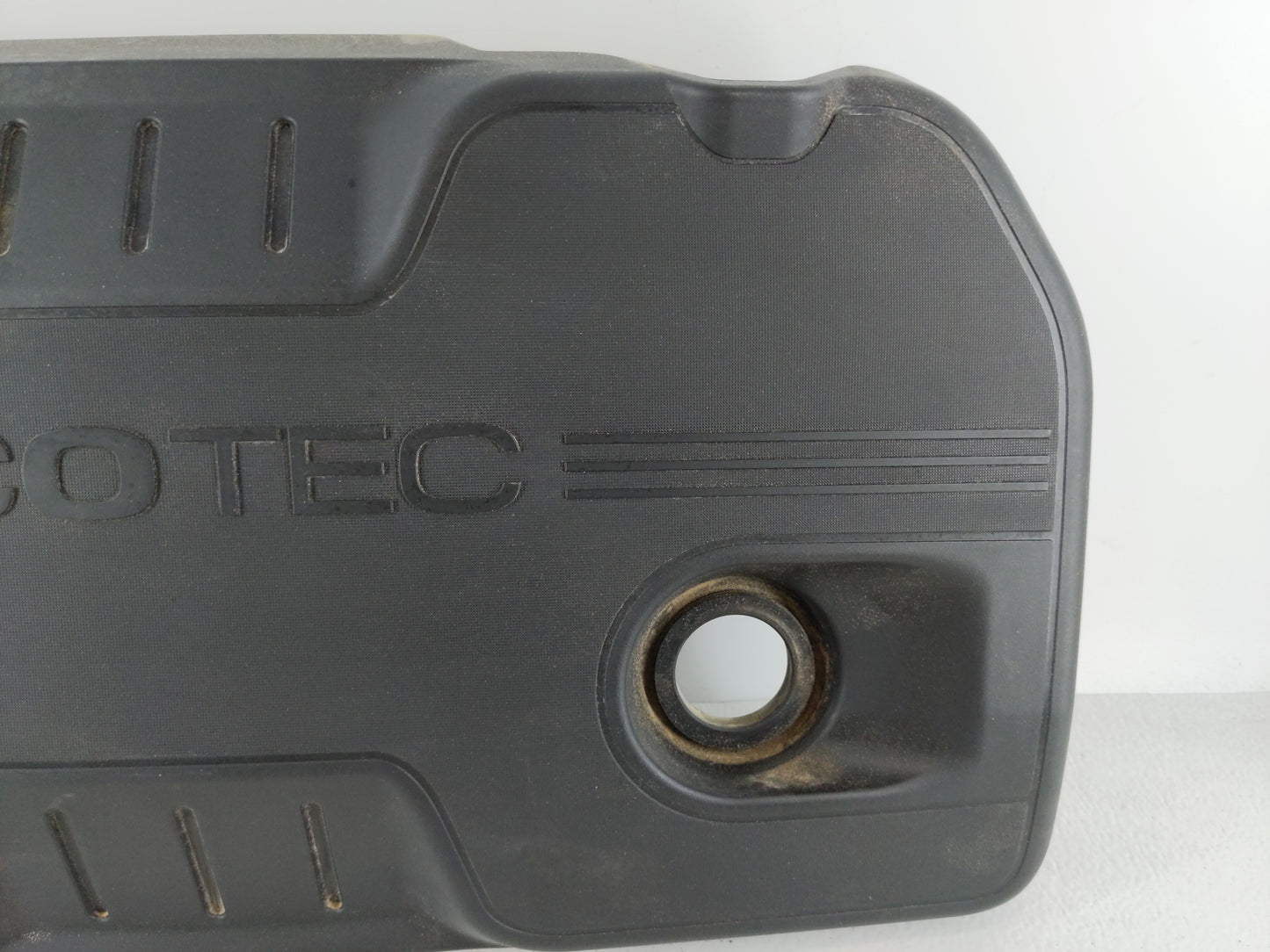 2012 Chevrolet Equinox Engine Cover - Oemusedautoparts1.com