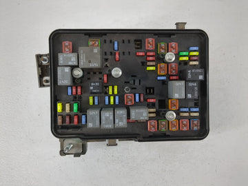 2012 Chevrolet Equinox Fusebox Fuse Box Panel Relay Module P/N:22796250 Fits OEM Used Auto Parts