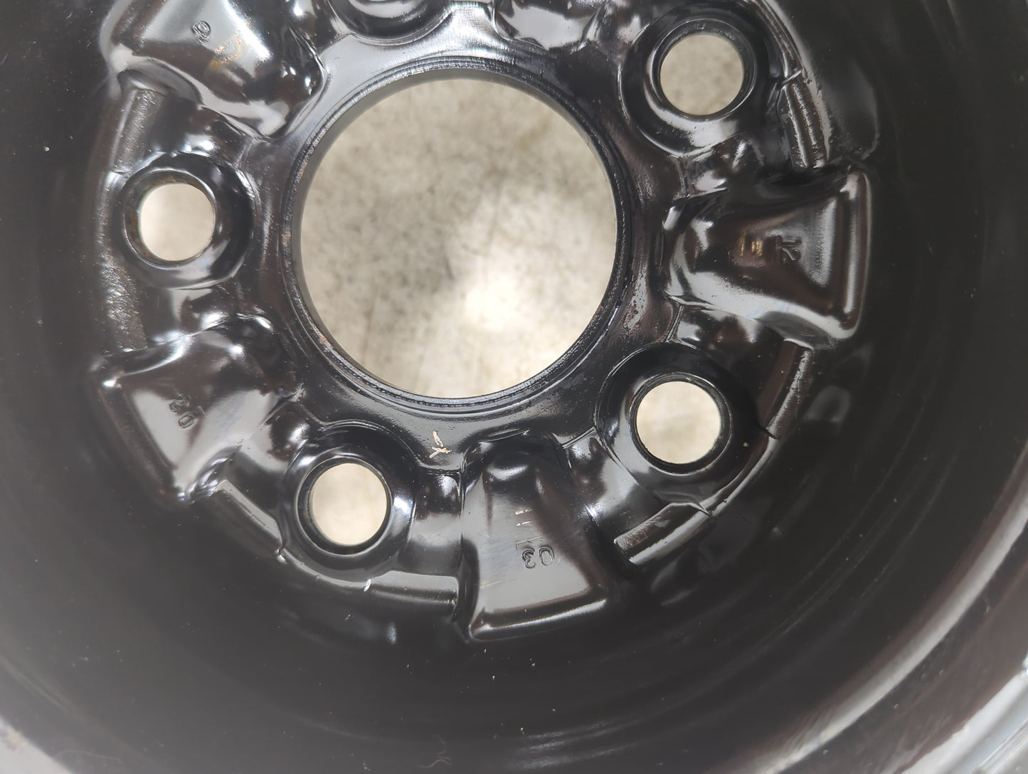 2010-2017 Chevrolet Equinox Spare Donut Tire Wheel Rim Oem 1128712 - Oemusedautoparts1.com