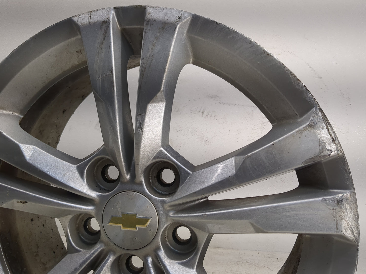 2010-2017 Chevrolet Equinox Oem Wheel Rim 1128713 - Oemusedautoparts1.com