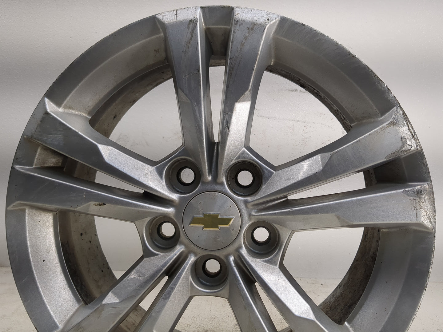 2010-2017 Chevrolet Equinox Oem Wheel Rim 1128713 - Oemusedautoparts1.com