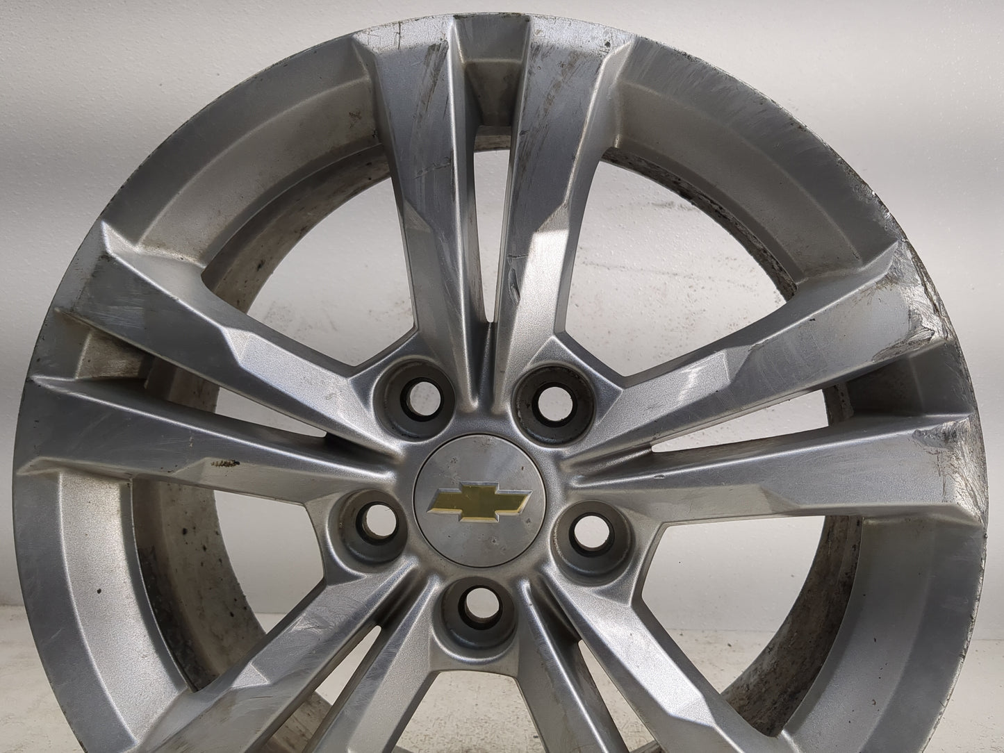 2010-2017 Chevrolet Equinox Oem Wheel Rim 1128713 - Oemusedautoparts1.com