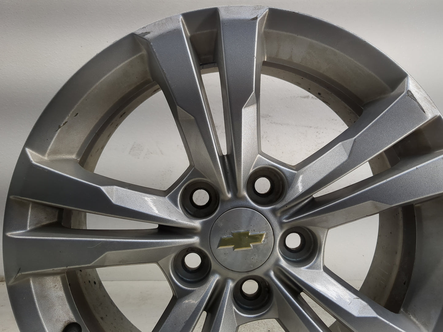 2010-2017 Chevrolet Equinox Oem Wheel Rim 1128714 - Oemusedautoparts1.com