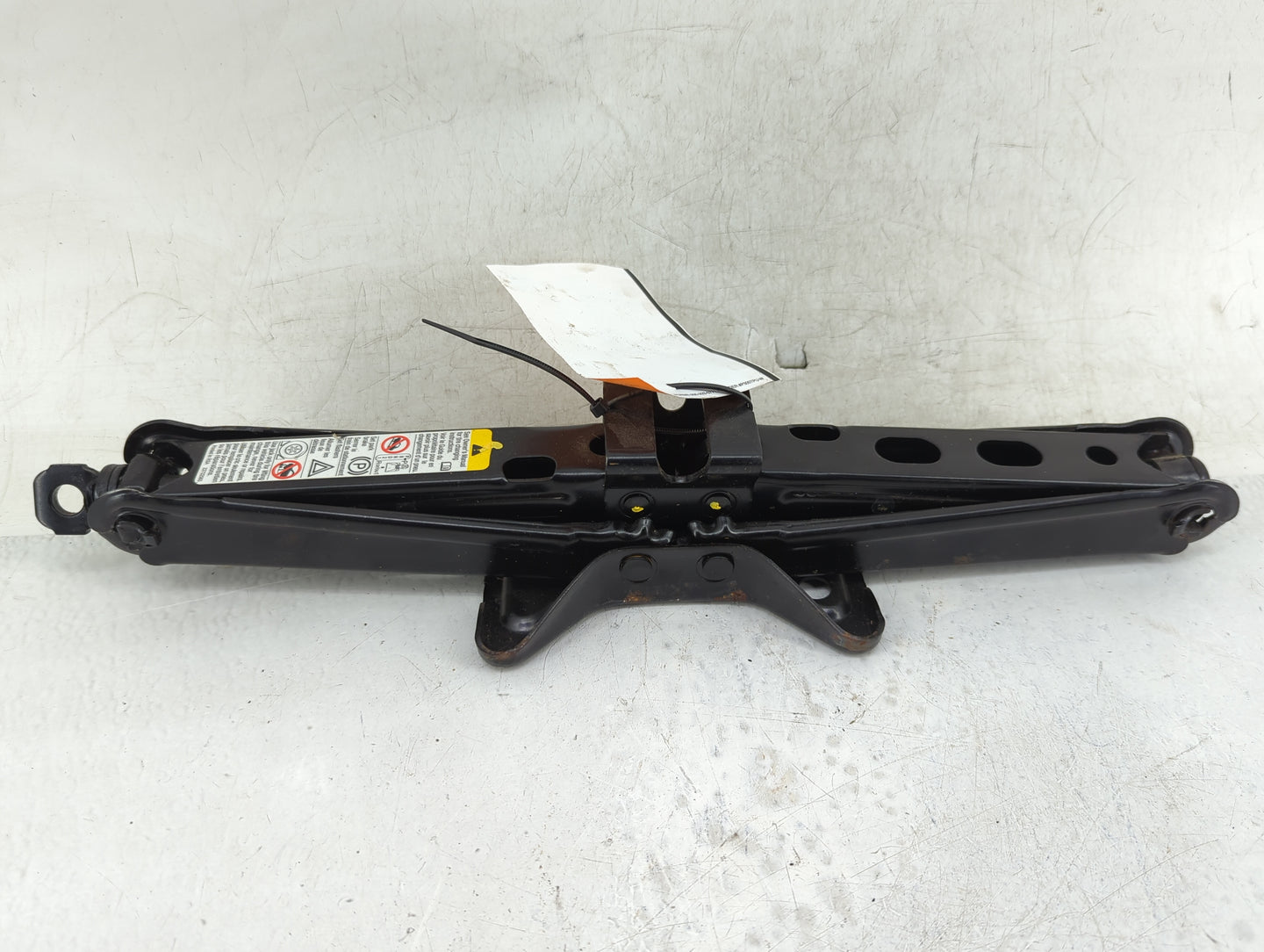 2012 Chevrolet Equinox Spare Scissor Car Jack 1128717 - Oemusedautoparts1.com