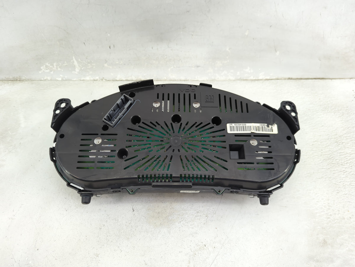 2012 Chevrolet Equinox Instrument Cluster Speedometer Gauges P/N:20907580 Miles:123K Fits OEM Used Auto Parts - Oemusedautop