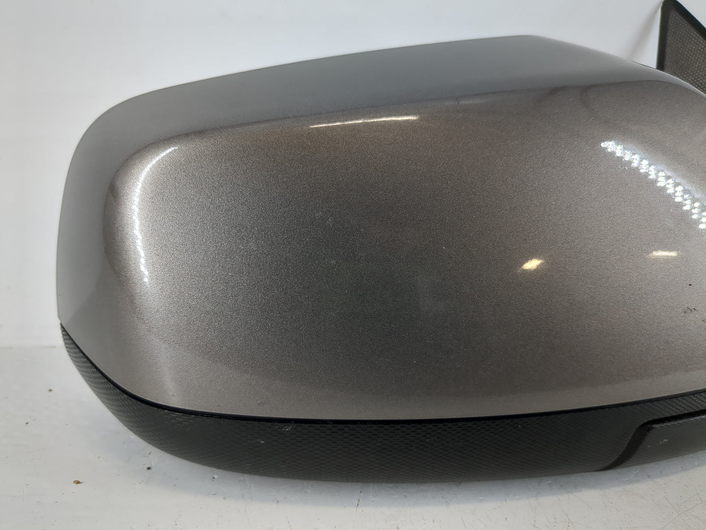 2011-2014 Chevrolet Equinox Passenger Side View Mirror - Right Door Mirror OEM Used - Oemusedautoparts1.com