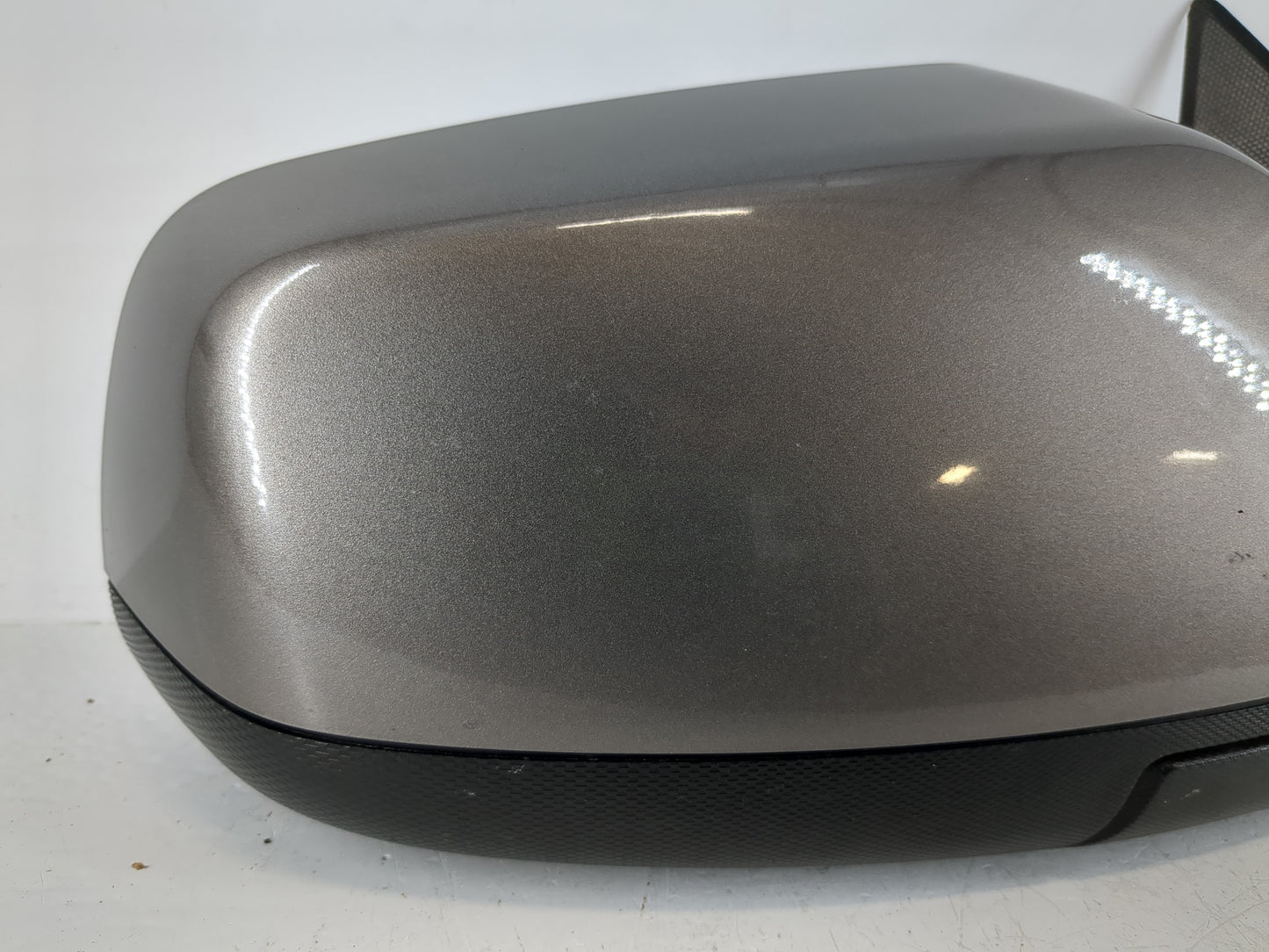 2011-2014 Chevrolet Equinox Passenger Side View Mirror - Right Door Mirror OEM Used - Oemusedautoparts1.com