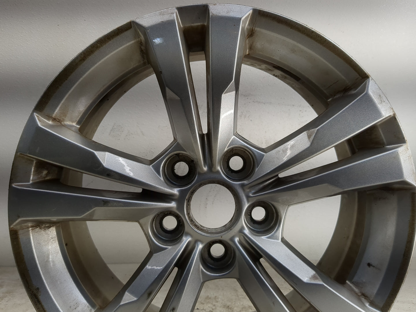 2010-2017 Chevrolet Equinox Oem Wheel Rim - Oemusedautoparts1.com