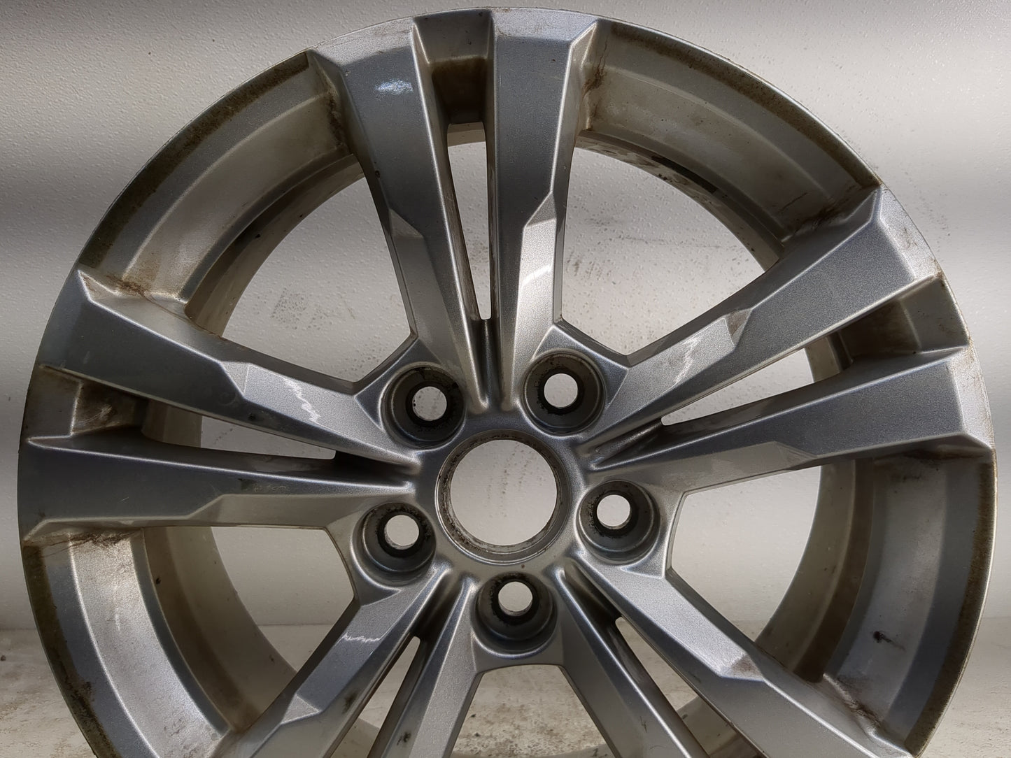 2010-2017 Chevrolet Equinox Oem Wheel Rim 1148885 - Oemusedautoparts1.com