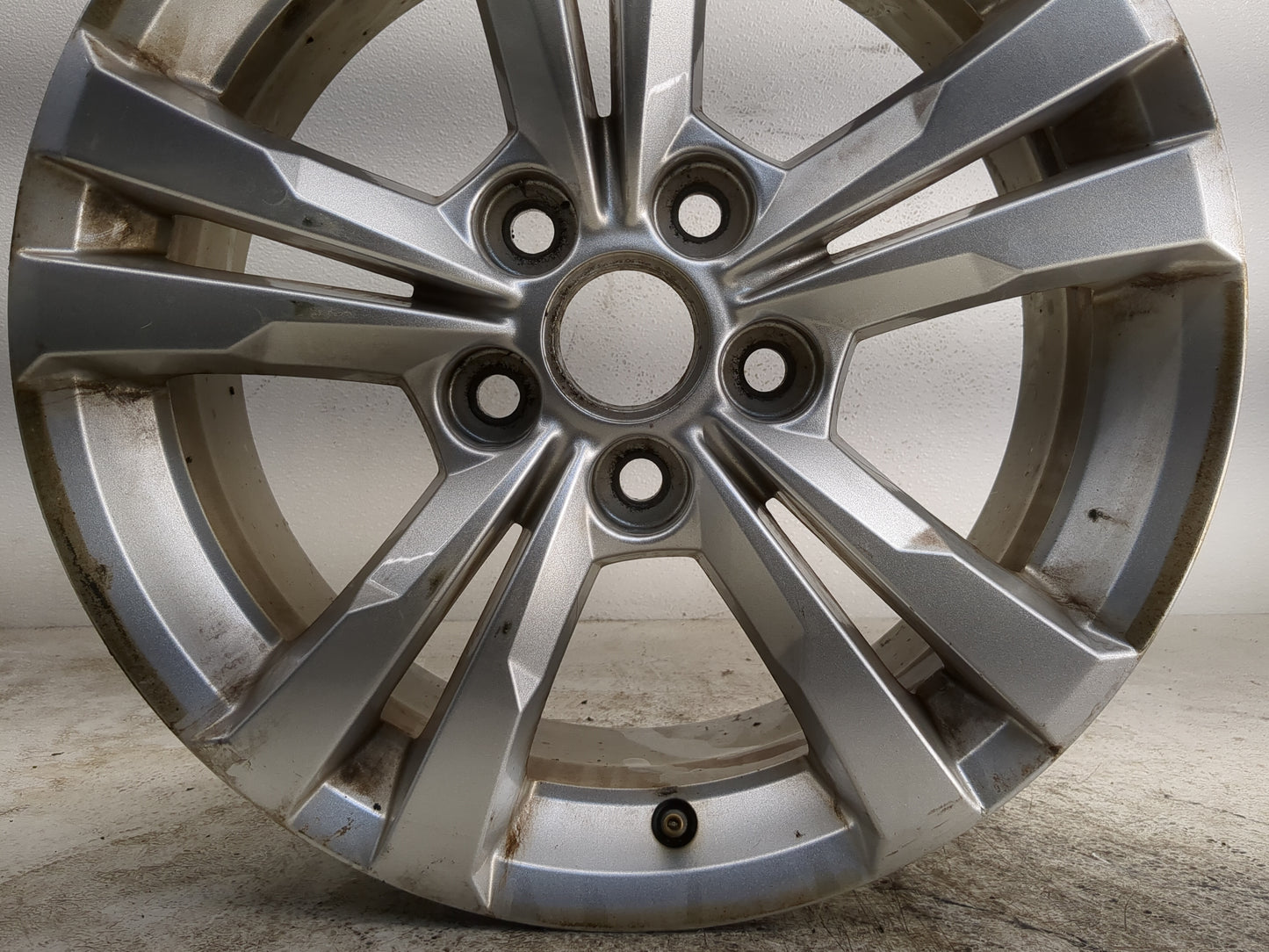 2010-2017 Chevrolet Equinox Oem Wheel Rim - Oemusedautoparts1.com