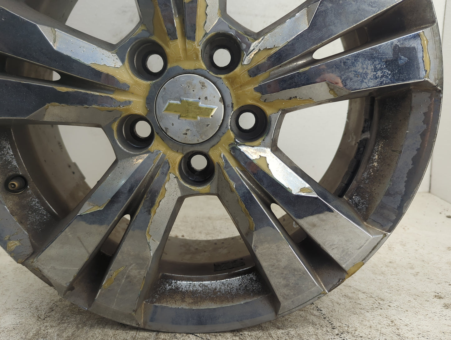 2010-2017 Chevrolet Equinox Oem Wheel Rim - Oemusedautoparts1.com