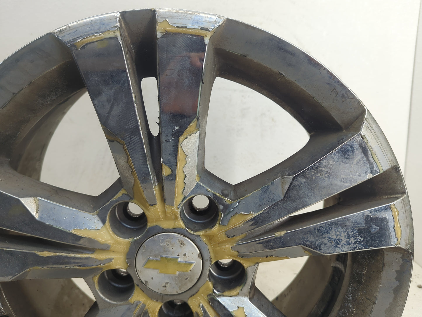 2010-2017 Chevrolet Equinox Oem Wheel Rim - Oemusedautoparts1.com