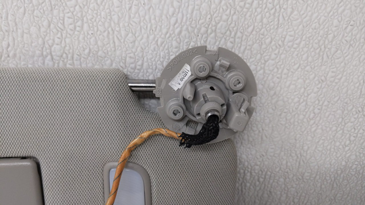 2010-2017 Chevrolet Equinox Sun Visor Shade Replacement Passenger Right Mirror Fits Fits 2010 2011 2012 2013 2014 2015 2016 