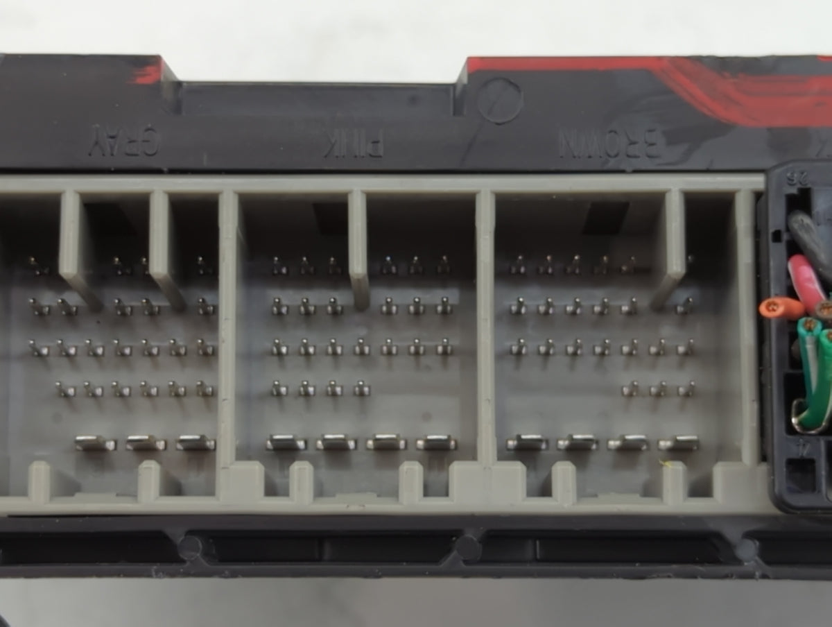 2010-2014 Chevrolet Equinox Body Control Module Bcm Inner Cabin Fuse Box 1151181 - Oemusedautoparts1.com