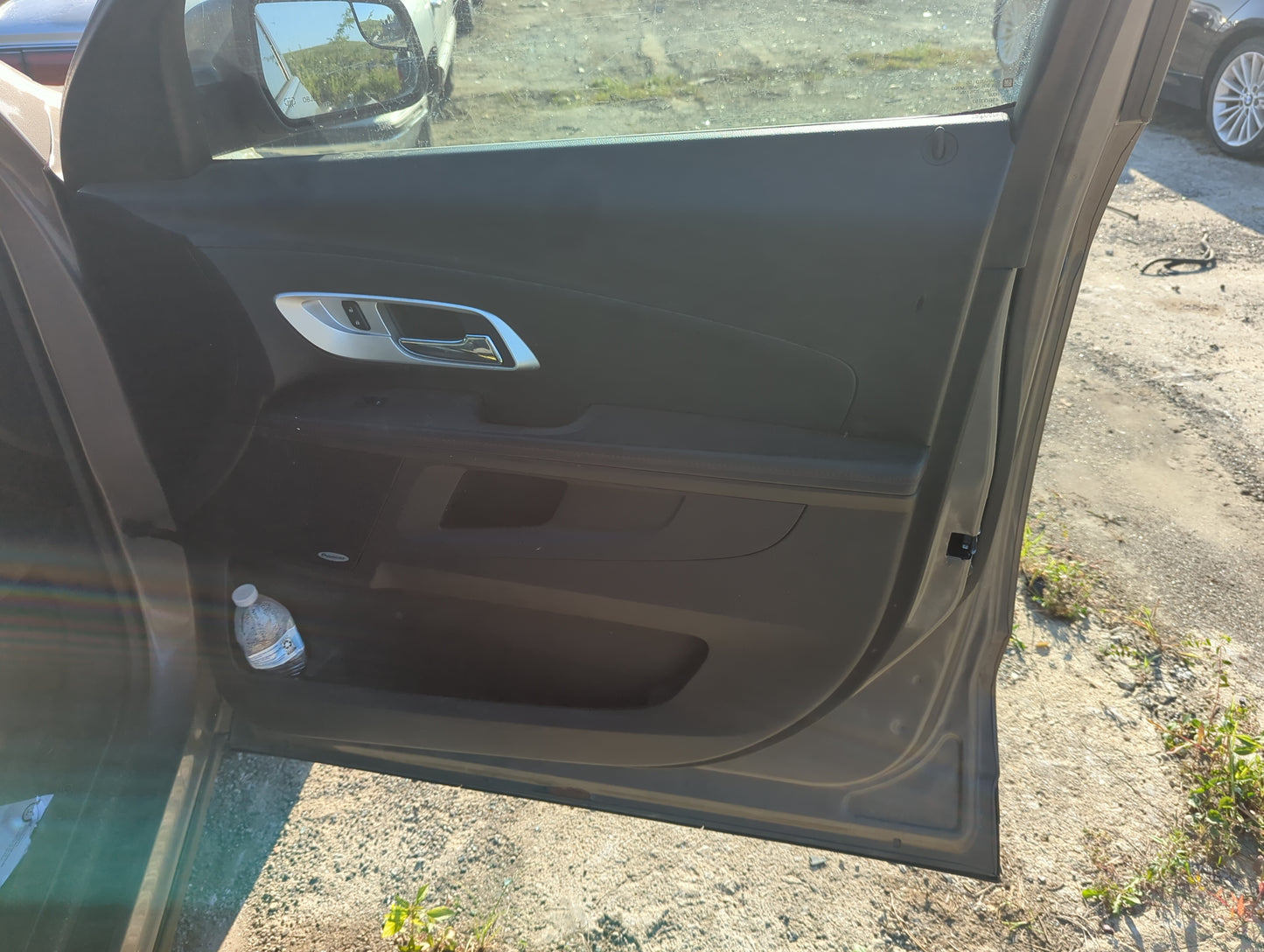 2012 Chevrolet Equinox Front Right Passenger Interior Door Panel Trim - Oemusedautoparts1.com